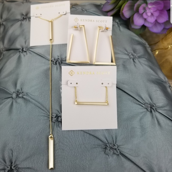 Gold, Kendra Scott, Kelsey, Necklace - Picture 4 of 10